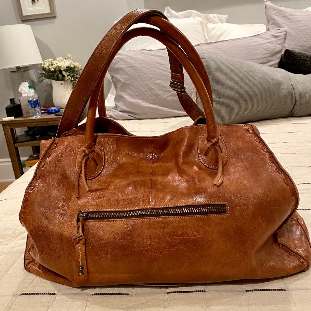 Bed Stu The Rockaway Stitch-Detail Distressed Tan Rustic Satchel
